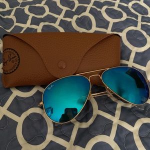 Rayban 3025 aviators